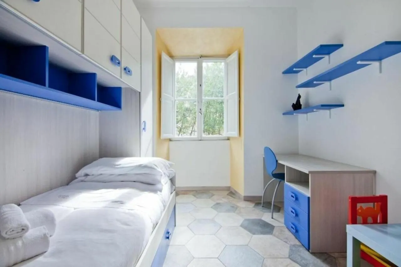 Augusto Valenziani Apartment Rome